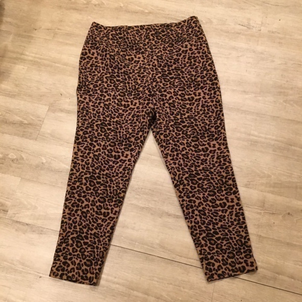 NWOT Time and Tru Leopard Animal Print Stretch Skinny Dress Pants Size 20
